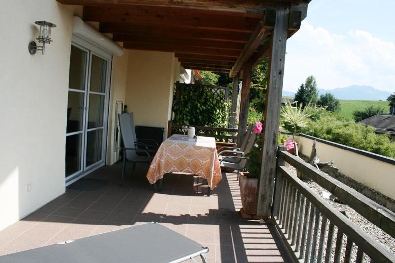 Ferienwohnung Am Herrnberg Prien Exterior foto